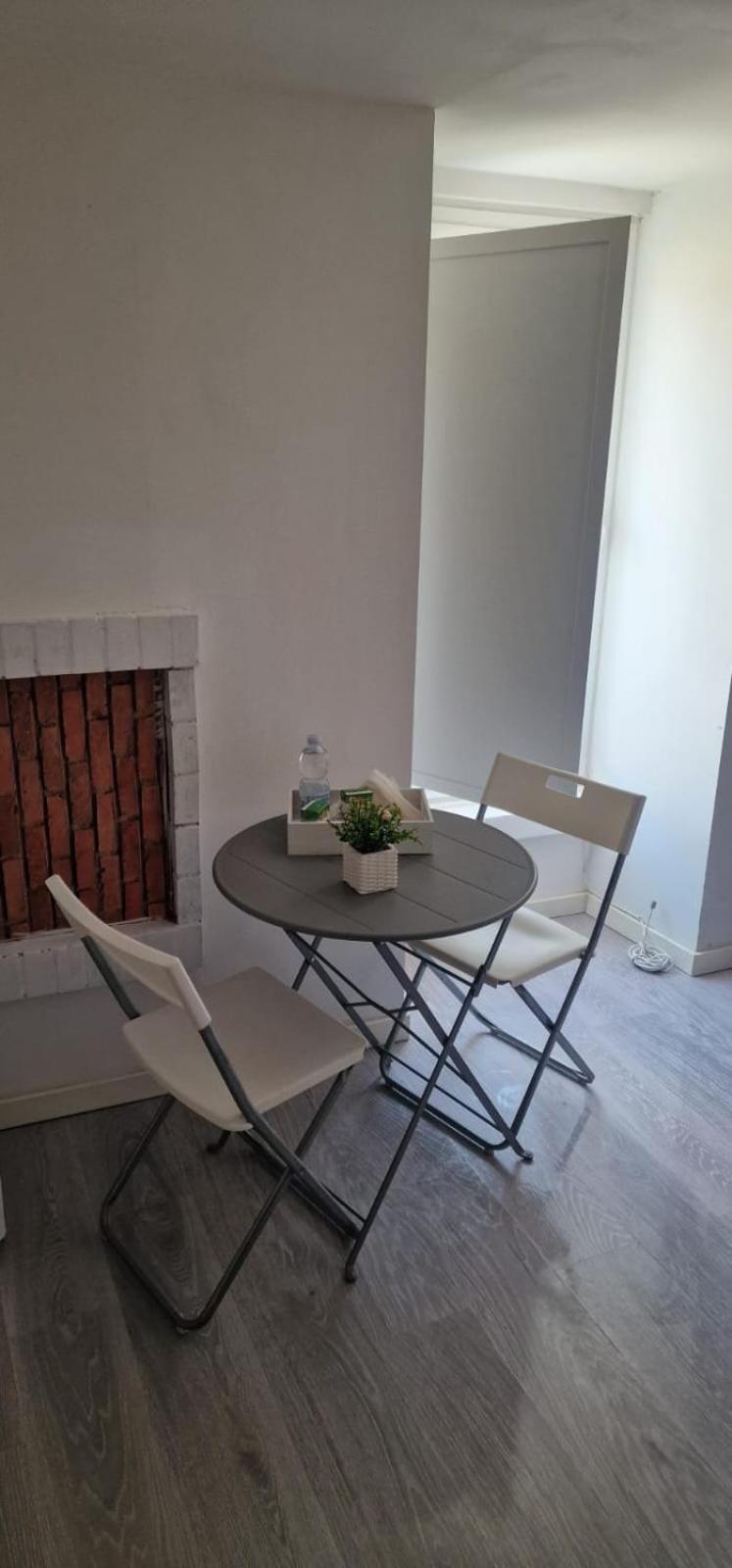 Di Fronzo Guest House T Triggiano Exterior foto